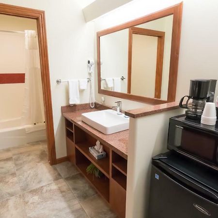 Shepherd Mountain Inn & Suites Pilot Knob المظهر الخارجي الصورة