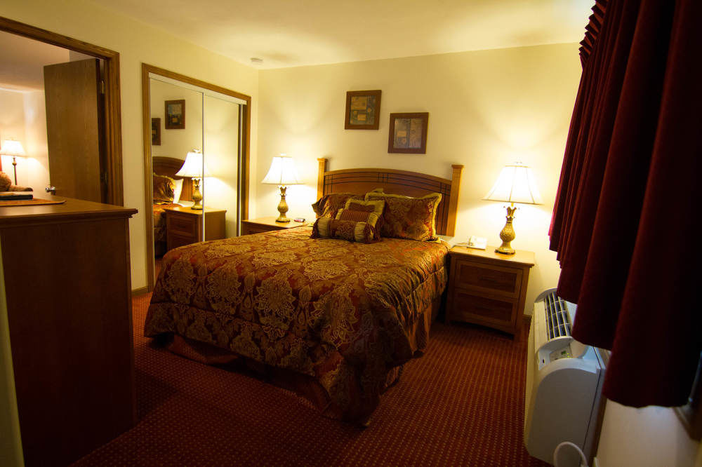 Shepherd Mountain Inn & Suites Pilot Knob المظهر الخارجي الصورة