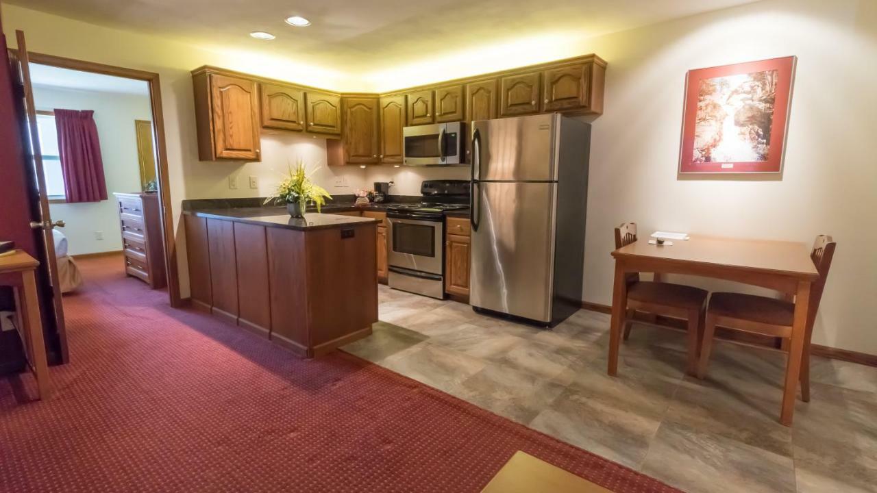 Shepherd Mountain Inn & Suites Pilot Knob المظهر الخارجي الصورة