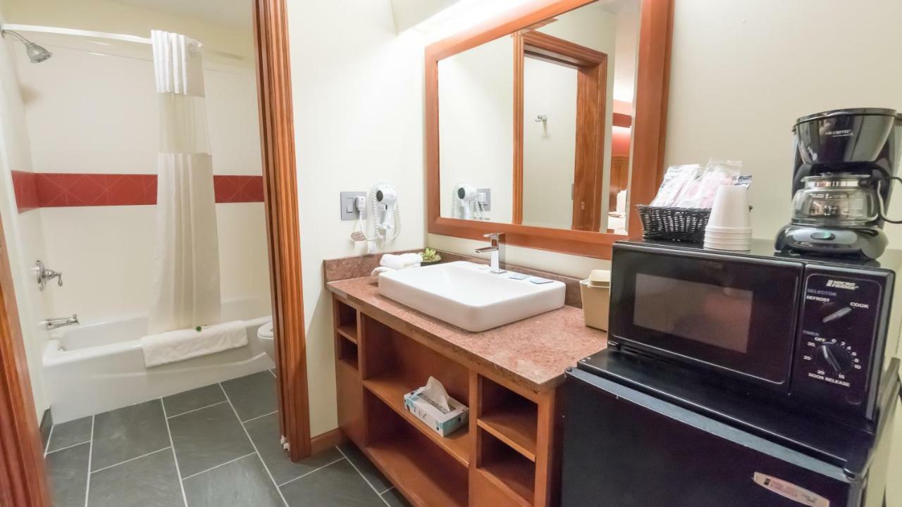 Shepherd Mountain Inn & Suites Pilot Knob المظهر الخارجي الصورة
