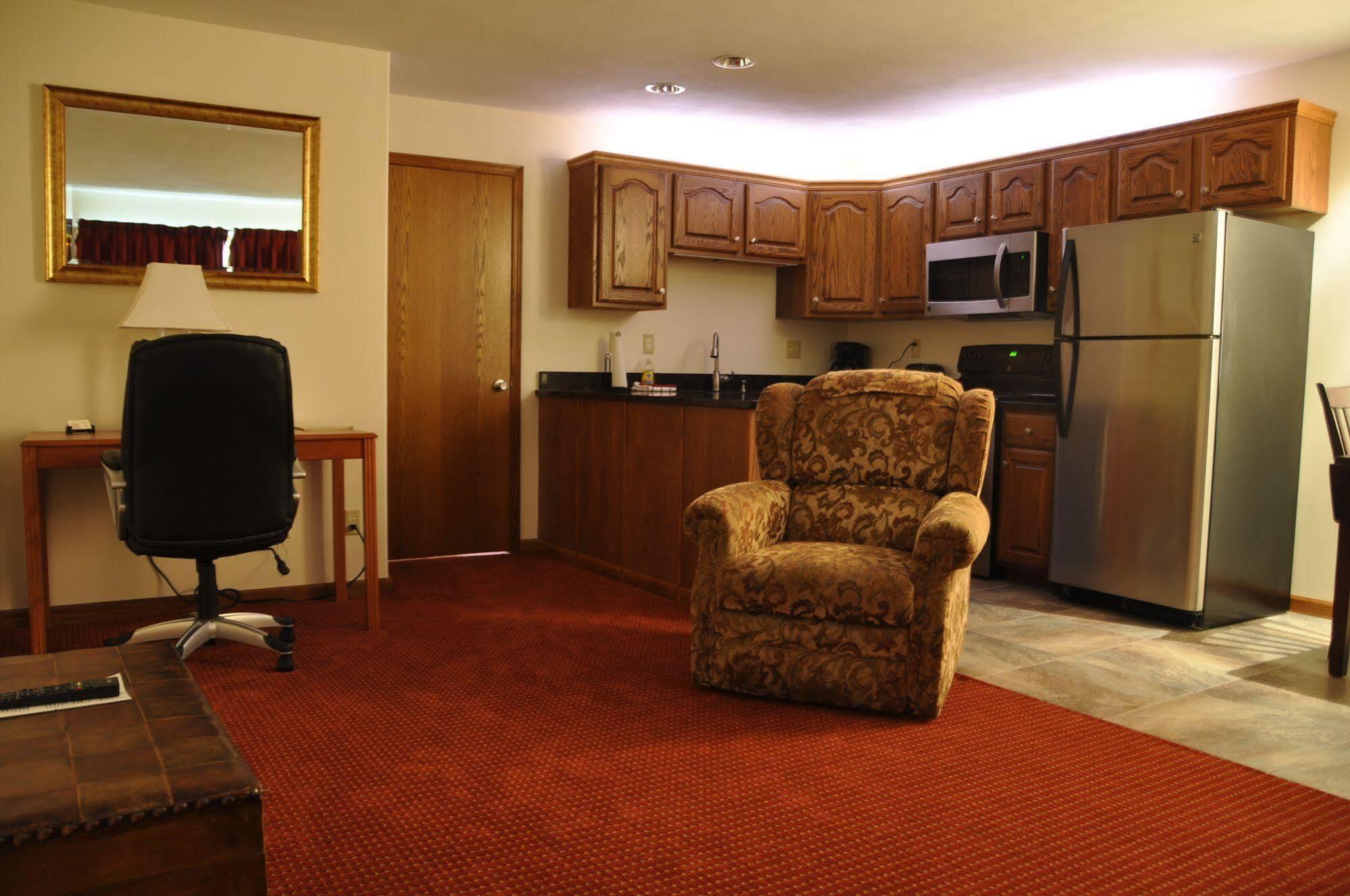 Shepherd Mountain Inn & Suites Pilot Knob المظهر الخارجي الصورة